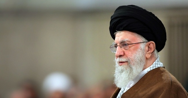 Lãnh tụ tối cao Iran đáp trả mạnh mẽ tuyên bố của ông Trump