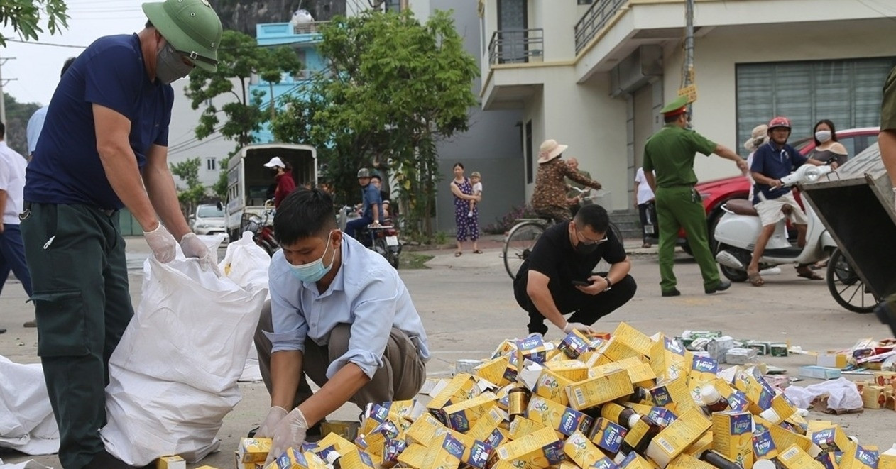 Tháng cao điểm chống hàng giả, phát hiện 2 nhà thuốc ở Hà Nội có thuốc giả