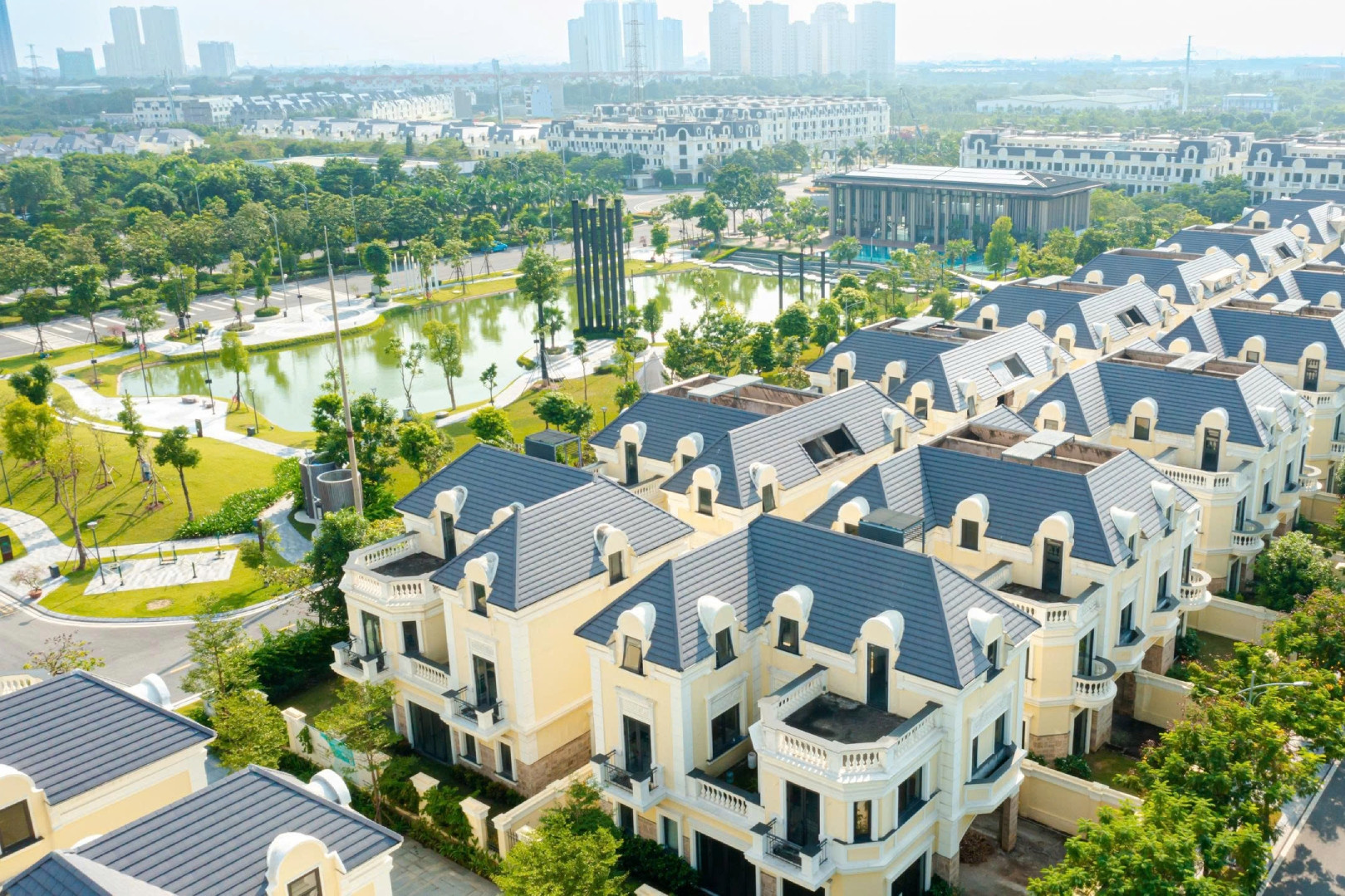 Thị trường BĐS Tây Hà Nội đón sóng dịch chuyển vùng ven