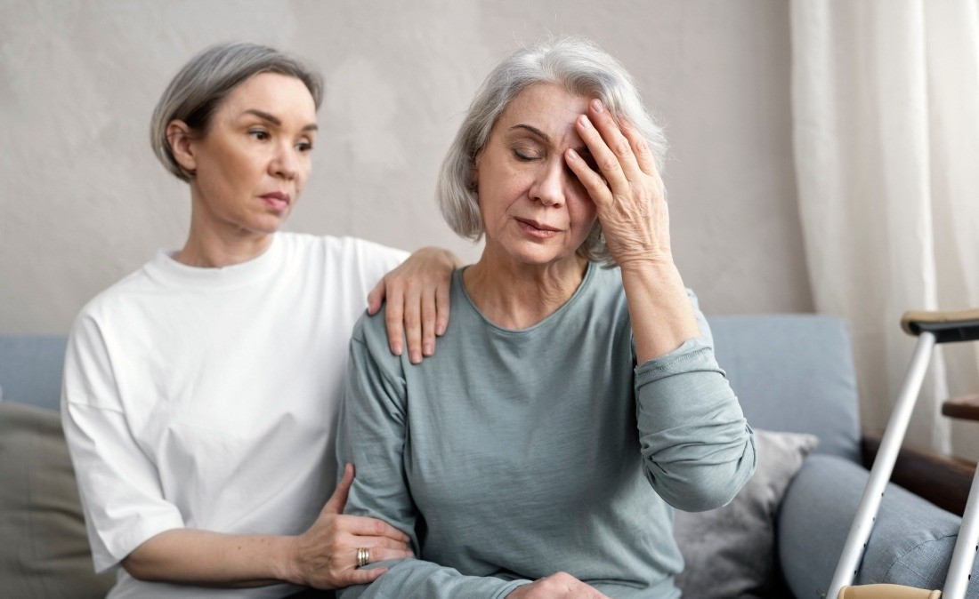 Sau 2 năm ly hôn, người phụ nữ bất ngờ thấy mẹ chồng cũ đến nhà xin lỗi