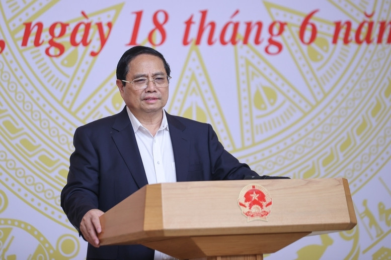 Thủ tướng: Tạo thuận lợi nhất cho thí sinh, tổ chức thi tốt nghiệp THPT thực sự là ngày hội