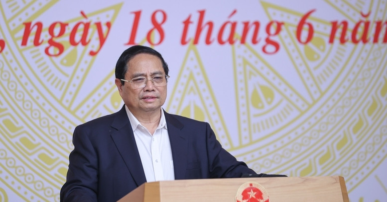 Thủ tướng: Tạo thuận lợi nhất cho thí sinh, tổ chức thi tốt nghiệp THPT thực sự là ngày hội