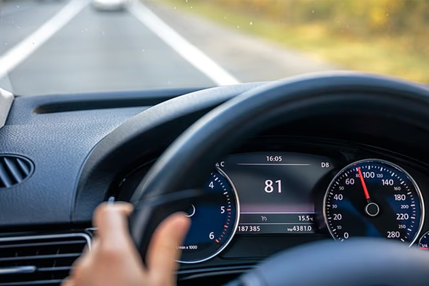 Vật dụng thiết yếu trong xe hơi chứa đầy vi khuẩn, cảnh báo khẩn đến các tài xế