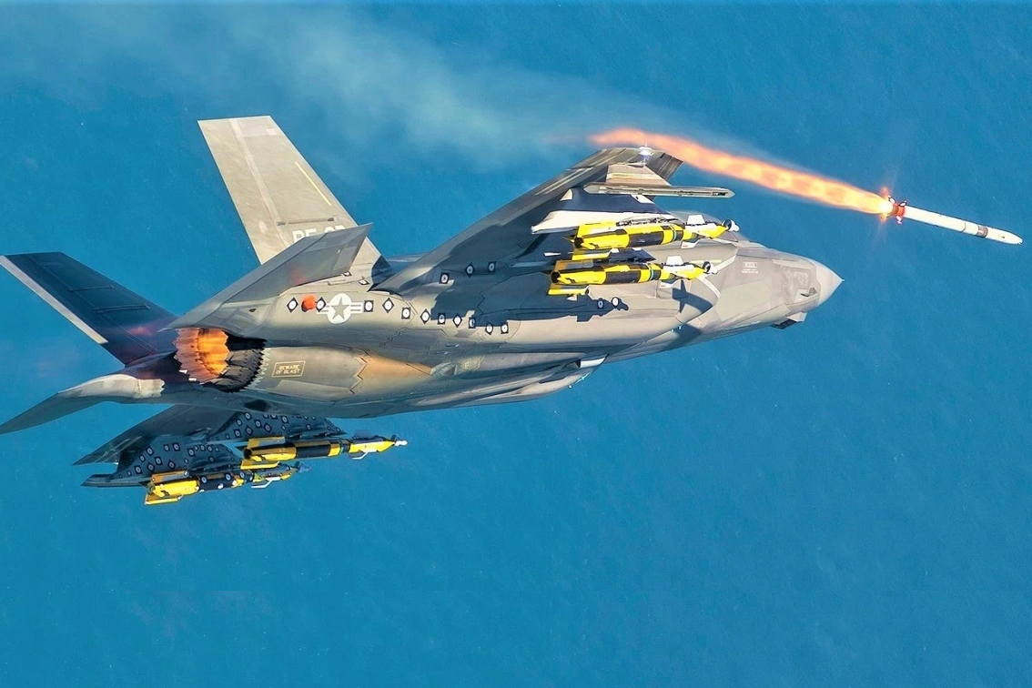 Vũ khí tác chiến điện tử 6G Trung Quốc gây nhiễu tiêm kích F-35 trong vài giây