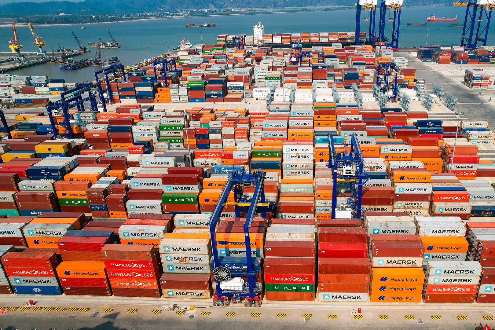 Bên trong cảng container quốc tế hơn 6.000 tỷ đồng mới tinh ở Hải Phòng