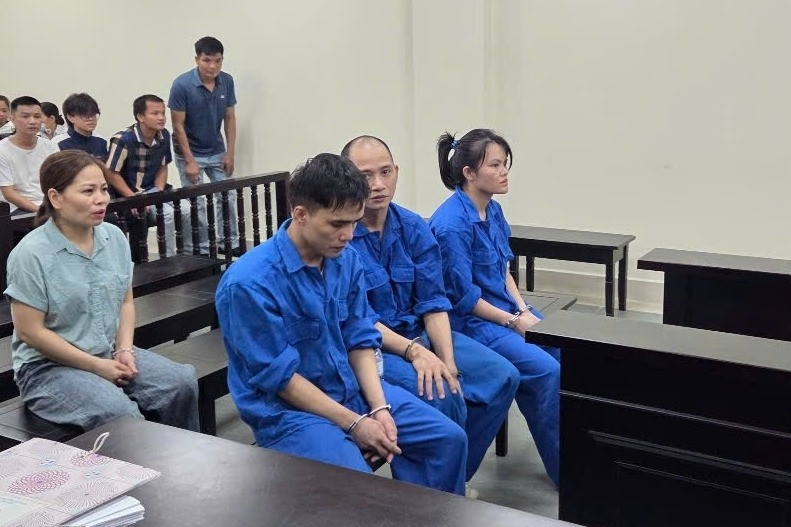 Bi kịch xảy ra khi người phụ nữ ở Hà Nội treo cổ tự tử do bị đánh ghen, đòi nợ