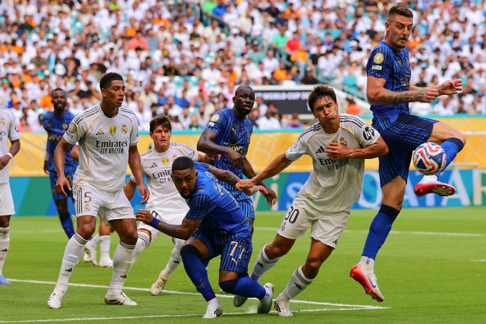 EFE - Savic Real Madrid Al Hilal.jpg