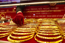 Hiệp hội Vàng: Nhập mỹ phẩm, rượu tốn ngoại tệ gấp nhiều lần nhập vàng