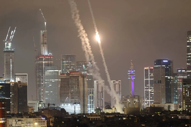 Israel sắp cạn tên lửa đánh chặn Iran, liệu Mỹ có 'ra tay' hỗ trợ?