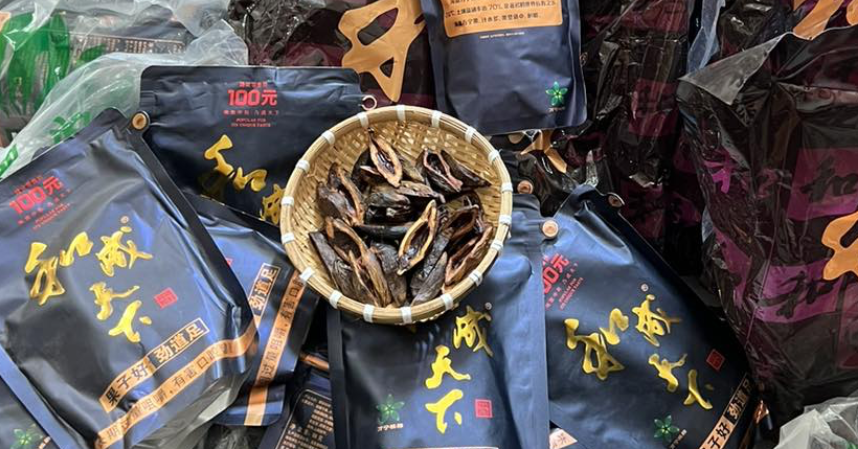 Nhập khẩu tăng gấp 14 lần, kẹo cau Trung Quốc giá 3 triệu đồng/kg tràn chợ Việt