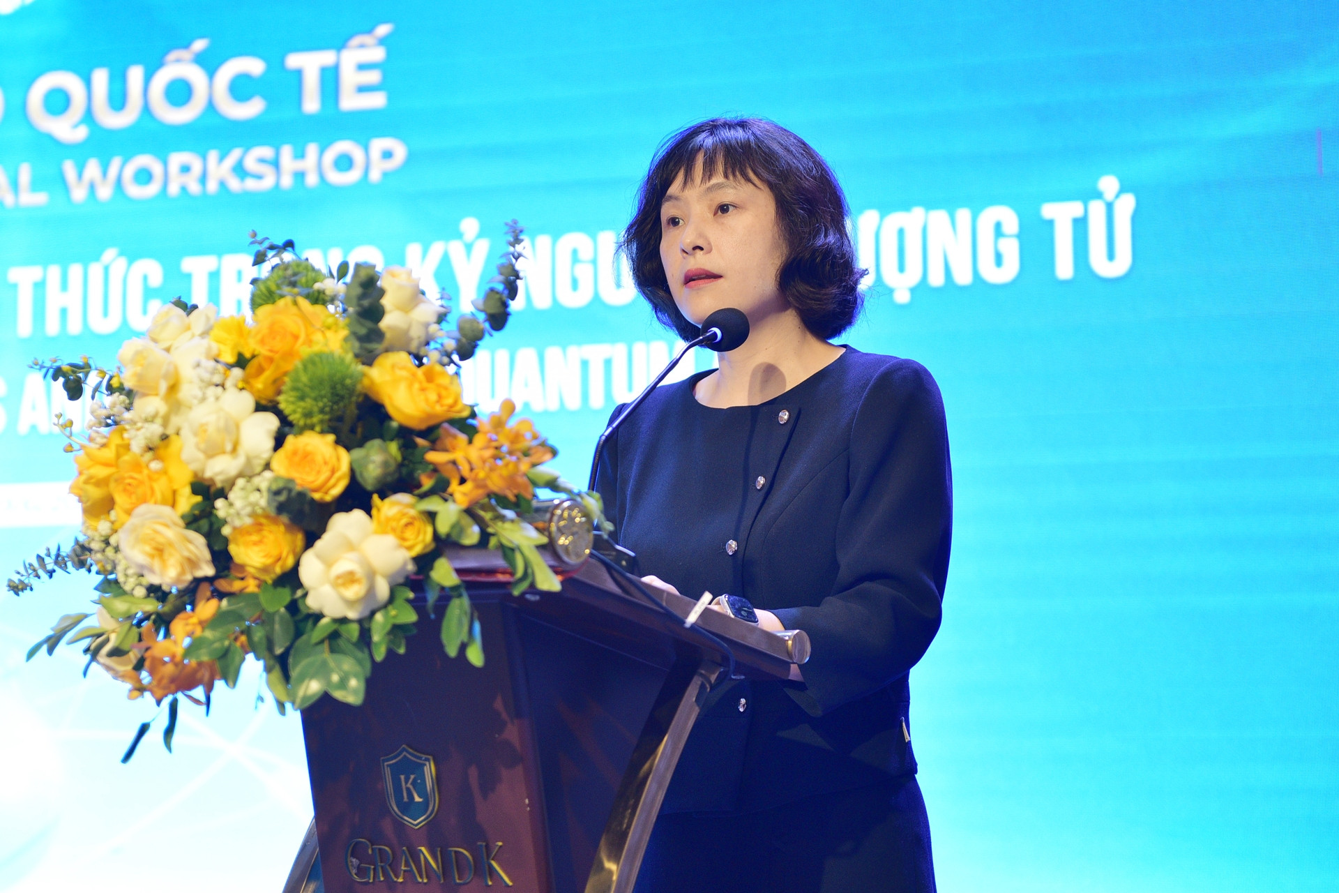 Nền tảng bảo đảm niềm tin trong các giao dịch điện tử tại Việt Nam