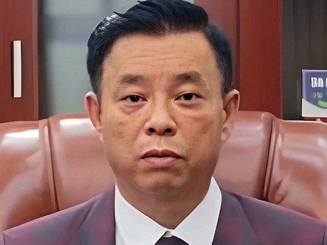 pham van cach 47744.jpg