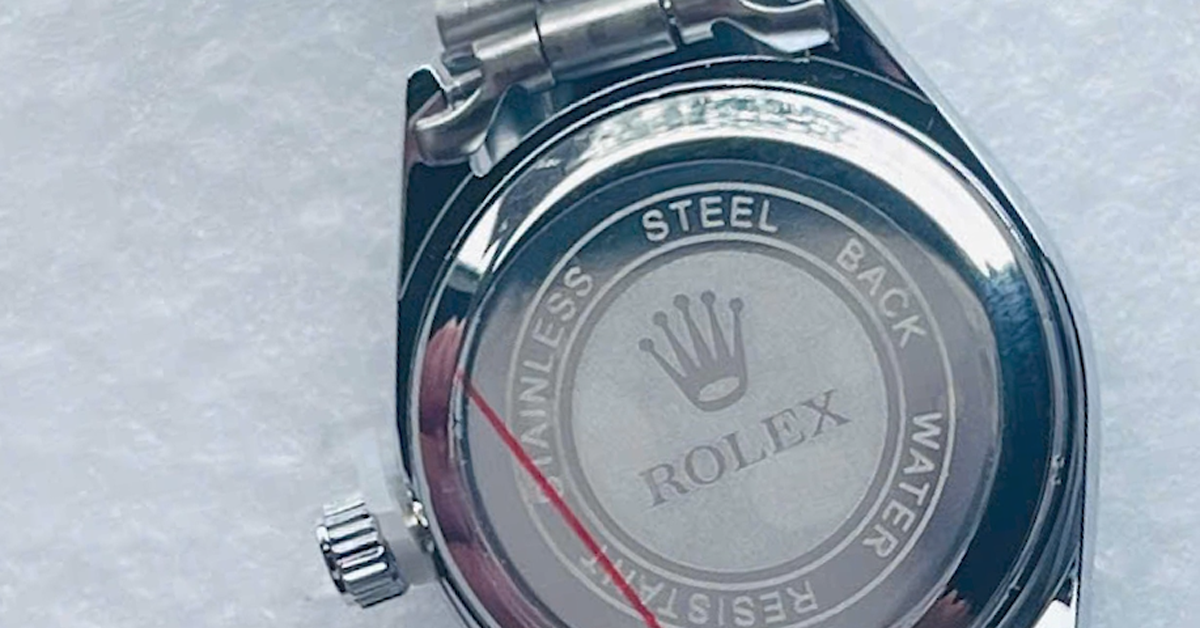 Phát hiện 450 đồng hồ giả nhãn hiệu Rolex trị giá hàng chục tỷ đồng