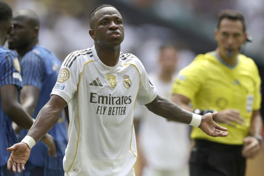 Real Madrid hòa thất vọng: Phù thủy Xabi Alonso thiếu đũa phép