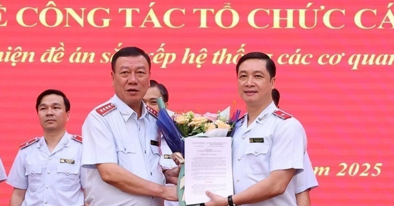 Công bố loạt quyết định công tác cán bộ 'lớn nhất lịch sử' Thanh tra Chính phủ