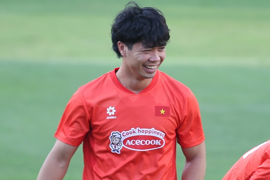 Công Phượng trở lại, tuyển Việt Nam lần đầu đủ quân số