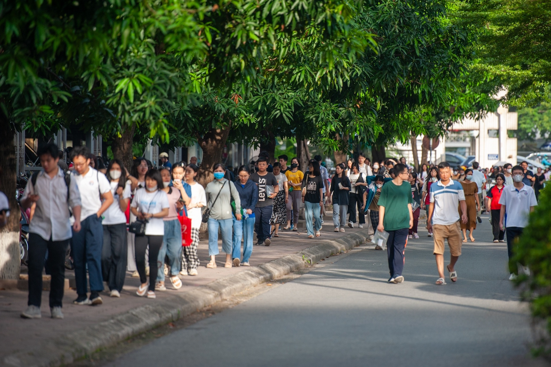 Đề thi môn Tiếng Anh tuyển sinh vào lớp 10 tại tỉnh Thái Bình năm 2025