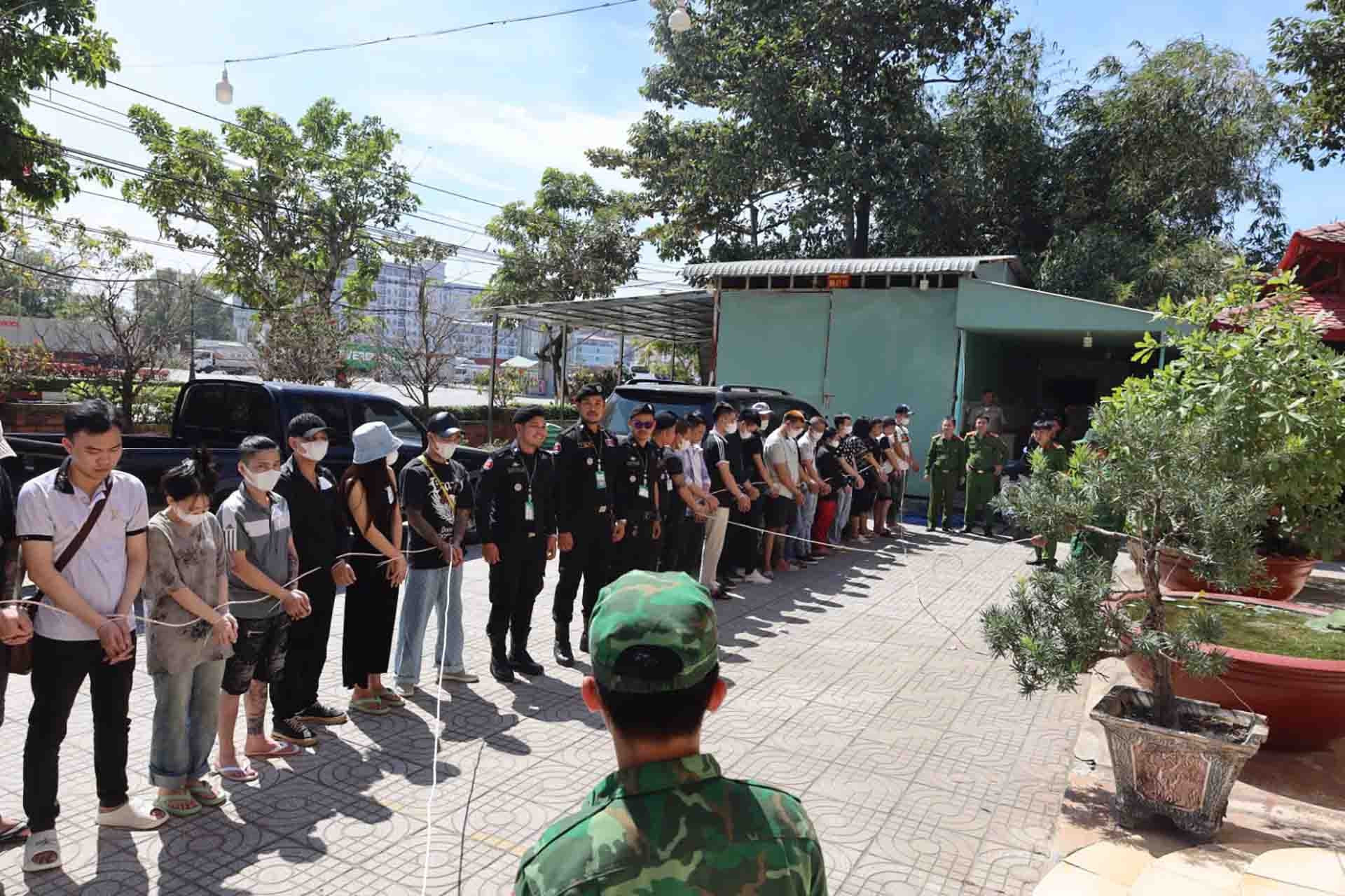 Lừa đảo đầu tư liên tiếp tấn công người dùng mạng xã hội
