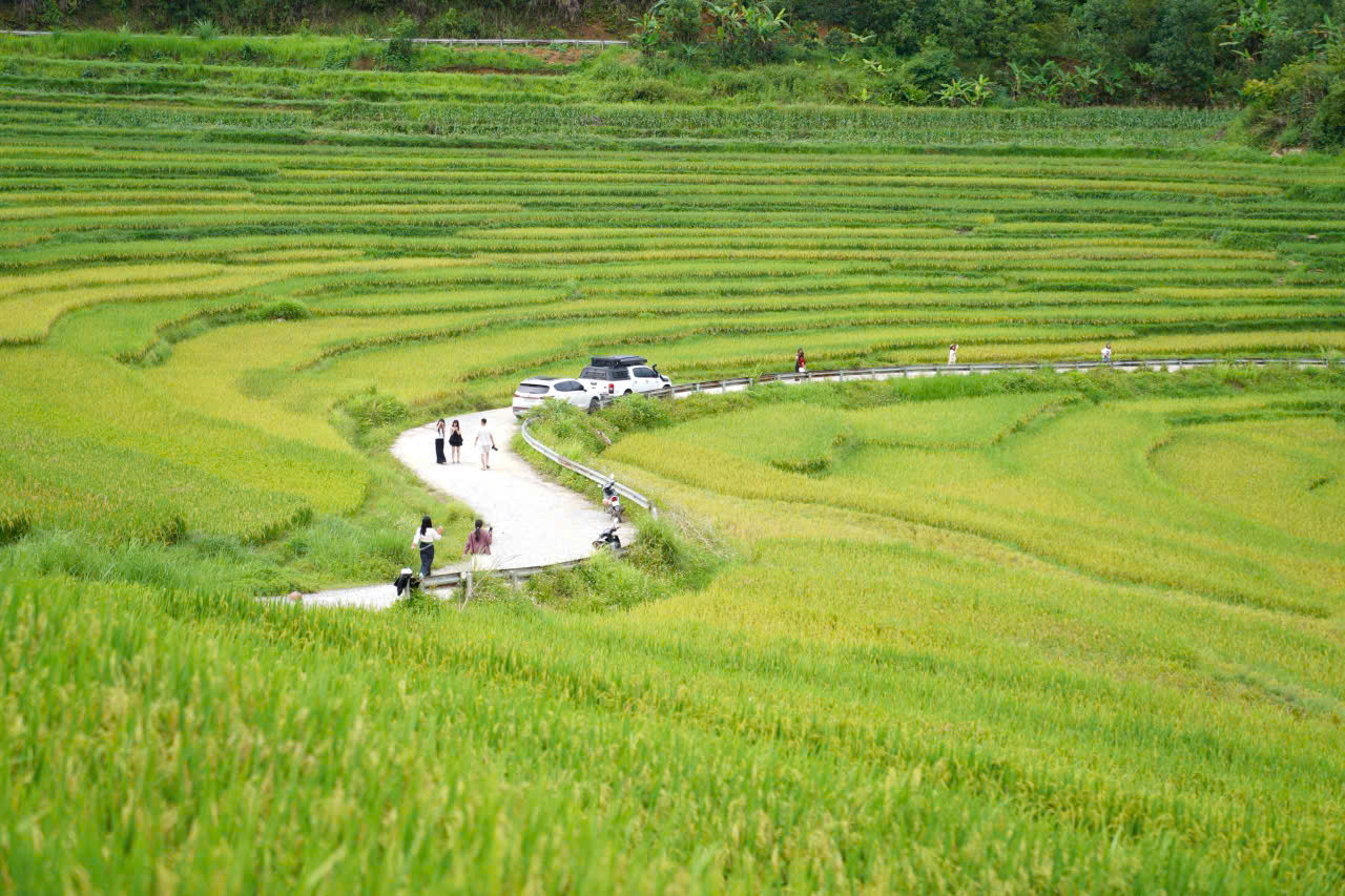 thac nuoc dep o Thanh Hoa.jpg