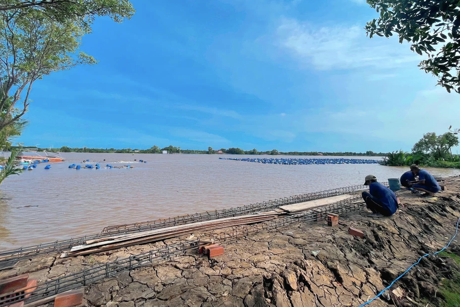 Trà Vinh mời gọi nhà đầu tư khai thác tiềm năng phát triển kinh tế biển