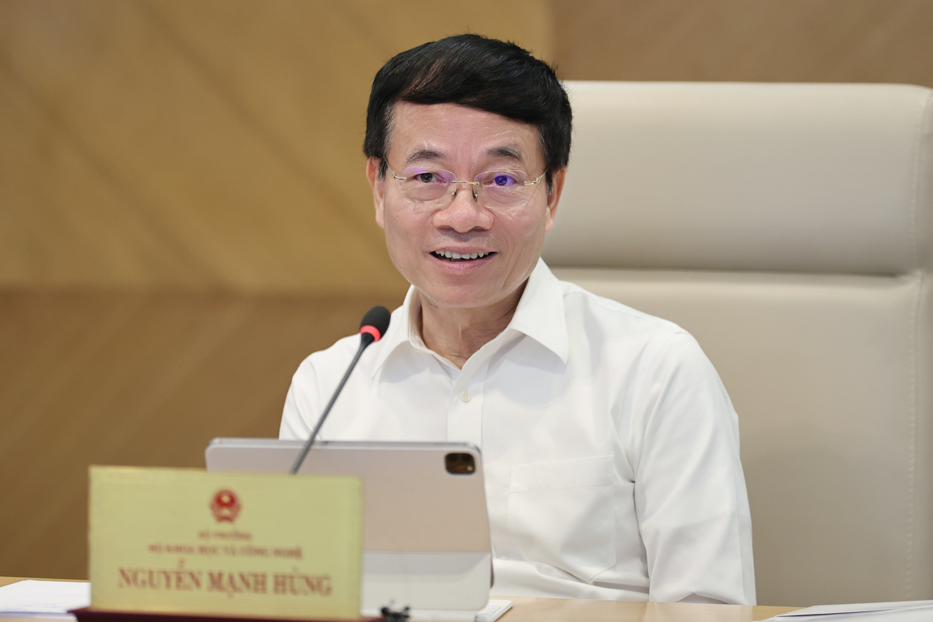 Triển khai chính quyền địa phương hai cấp, cần tăng cường sử dụng AI