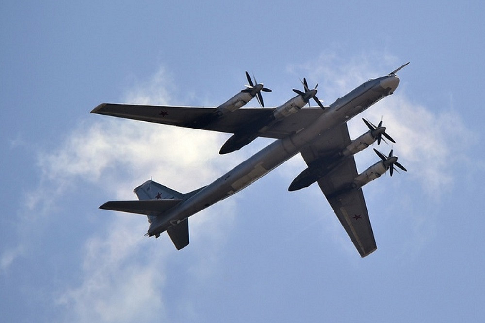 Tu-95, oanh tạc cơ Nga vừa bị UAV Ukraine 'hạ gục' có gì đặc biệt?