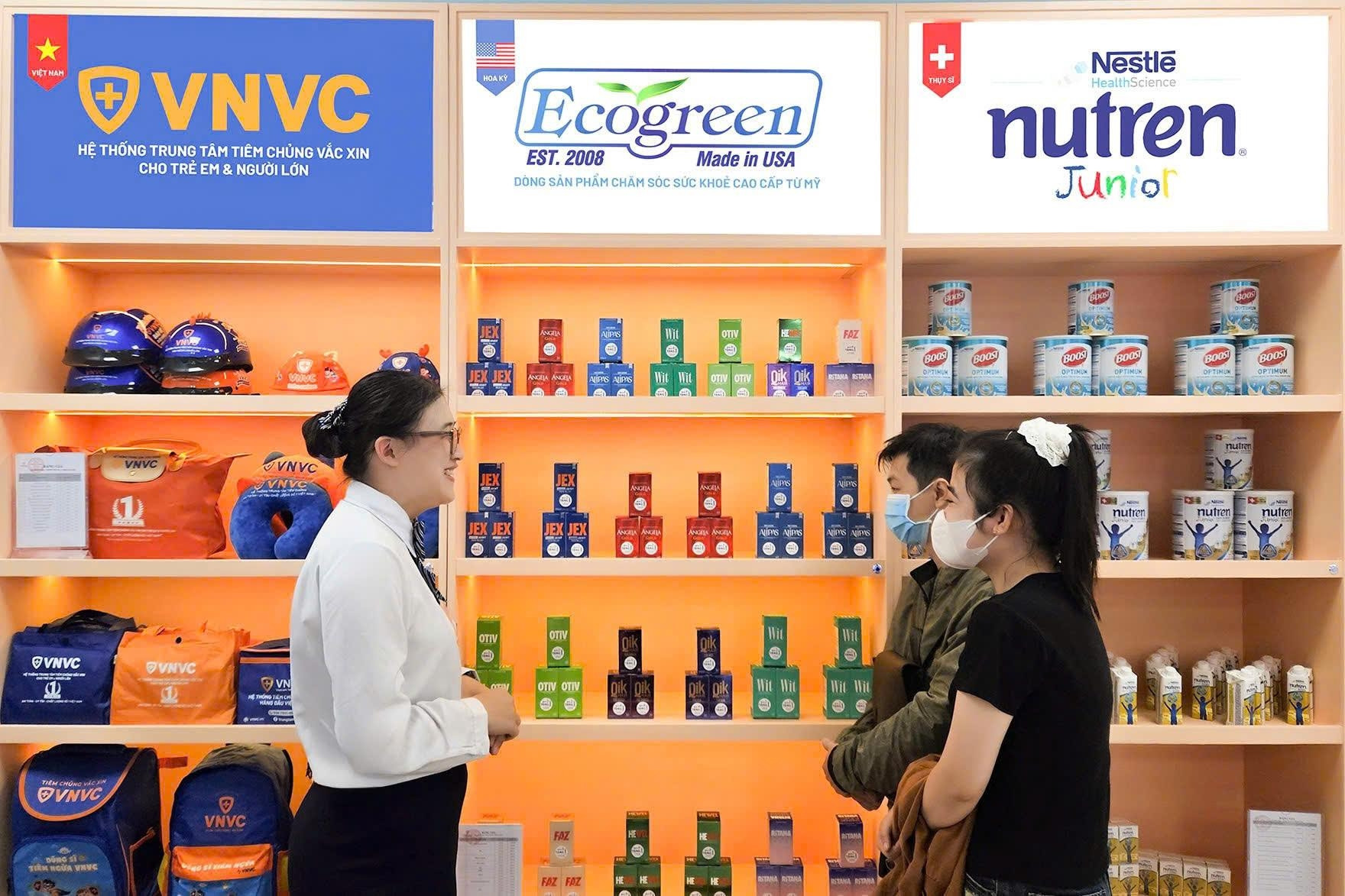 VNVC ra mắt chuỗi gian hàng tiện ích, chăm sóc sức khoẻ cho gia đình