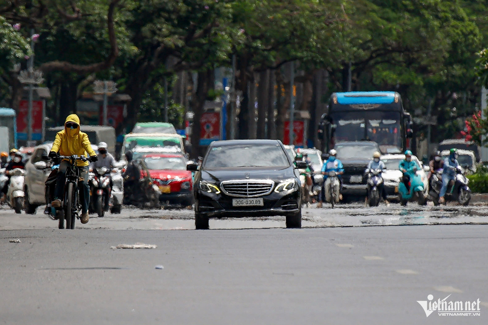 W-nang nong hanoi thoi tiet 12.jpg