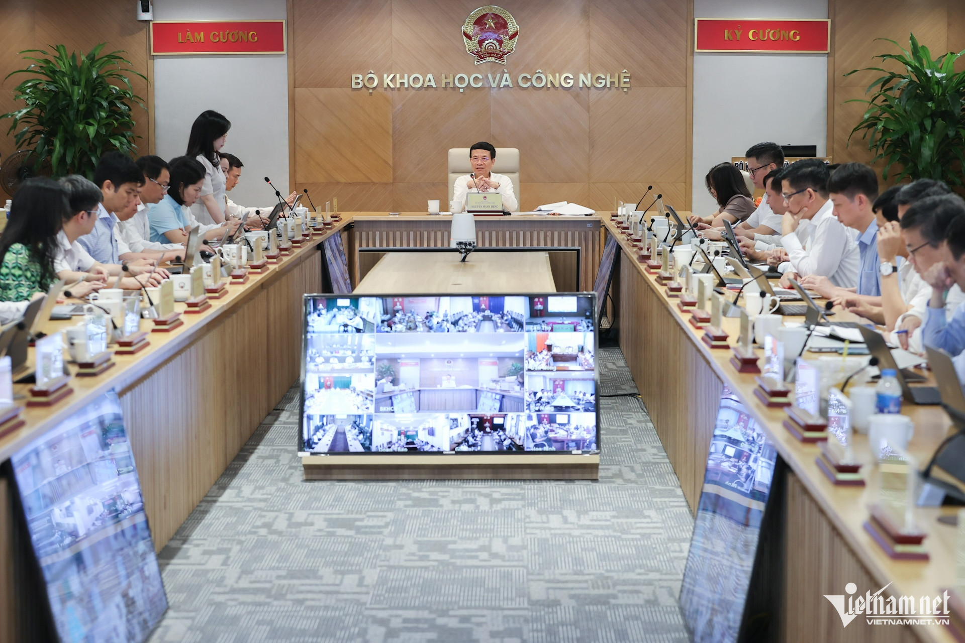 Triển khai chính quyền địa phương 2 cấp, cần tăng cường sử dụng AI  1 W-PSX_20250602_093657.jpg