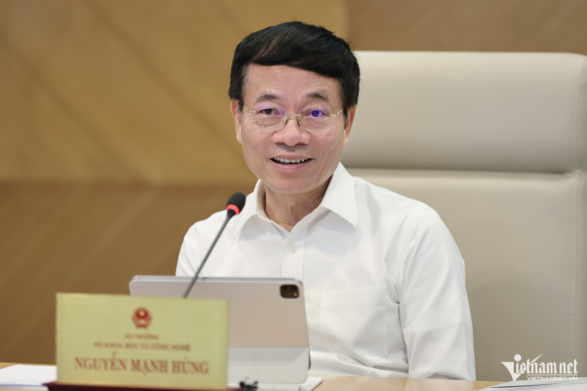 Triển khai chính quyền địa phương 2 cấp, cần tăng cường sử dụng AI  3 W-PSX_20250602_095732.jpg