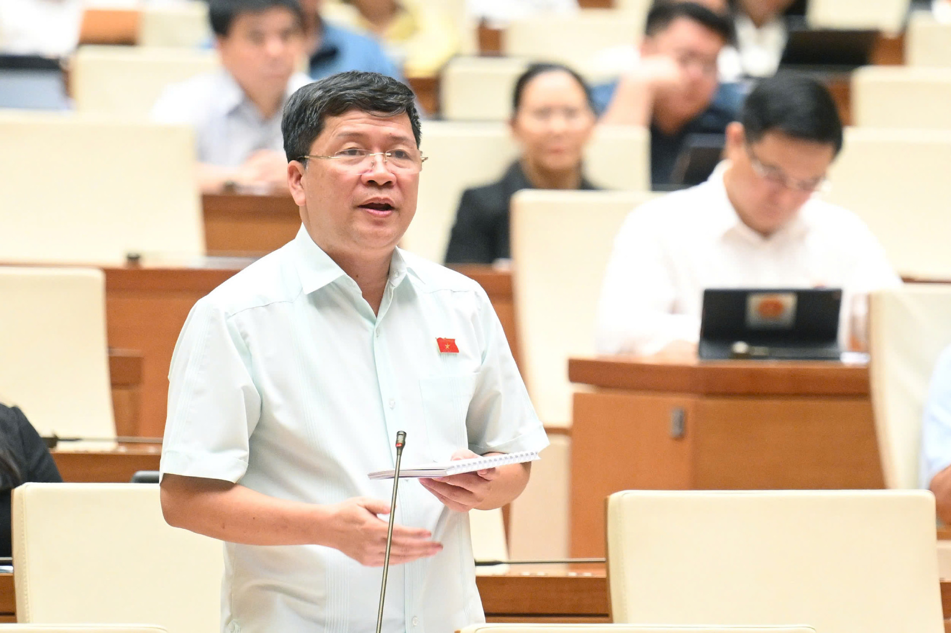 202506201110140749_gen h z6723857281955_4ce395316a3295f7d71eb82ae7547909 (1).jpg