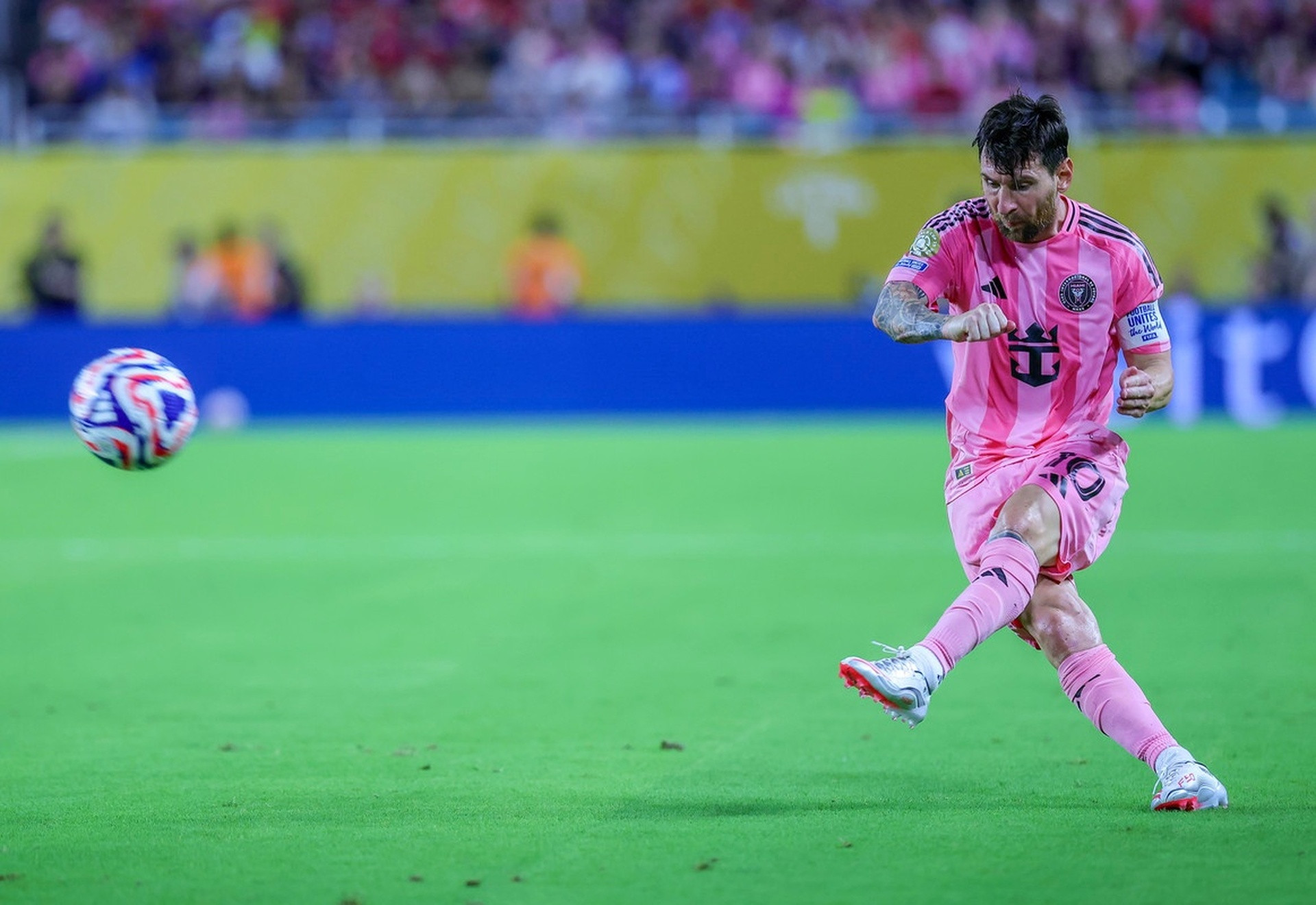 EFE - Messi Inter Miami Porto da phat.jpg