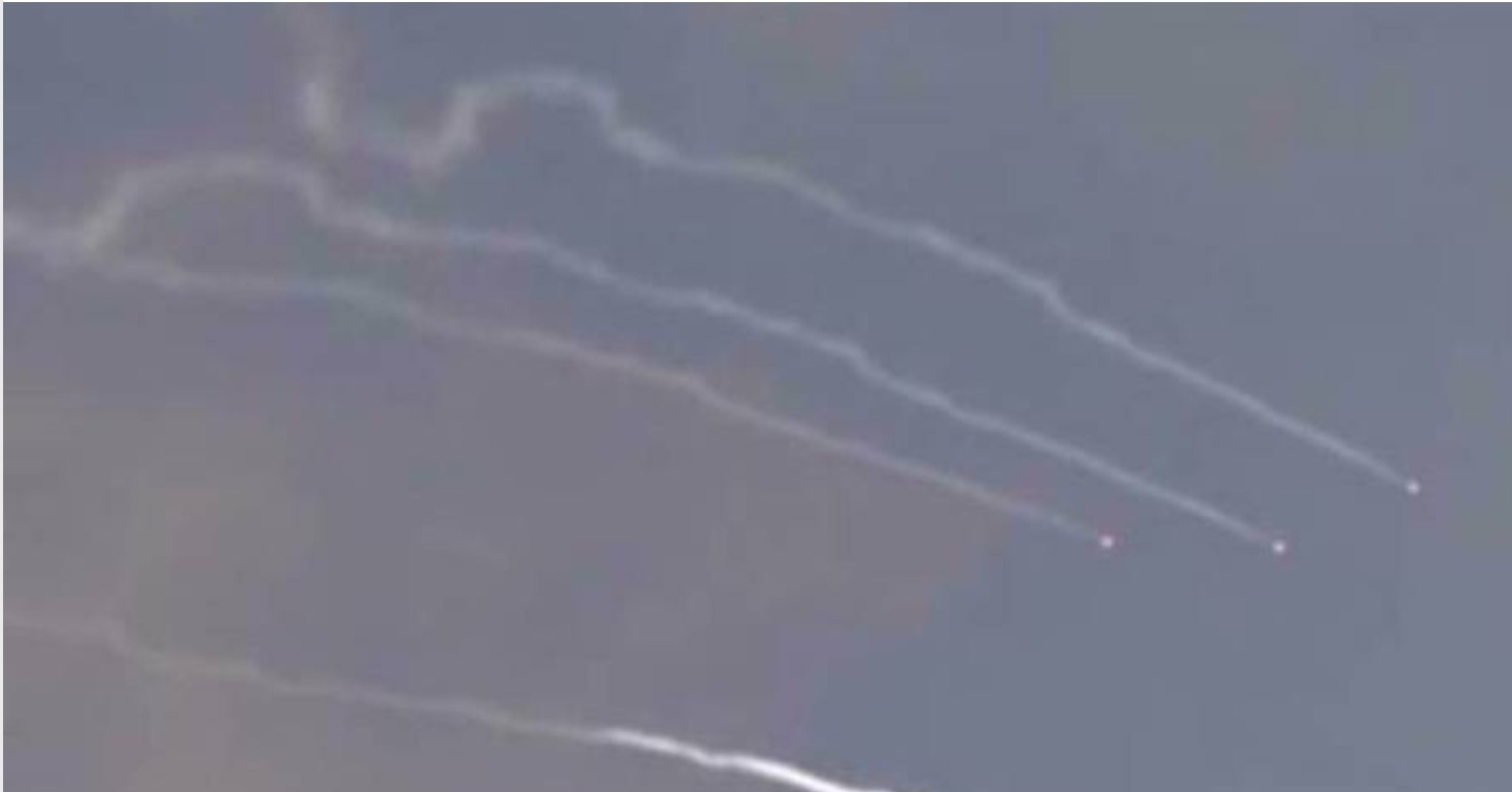 Hàng chục quốc gia sơ tán công dân khỏi Israel và Iran