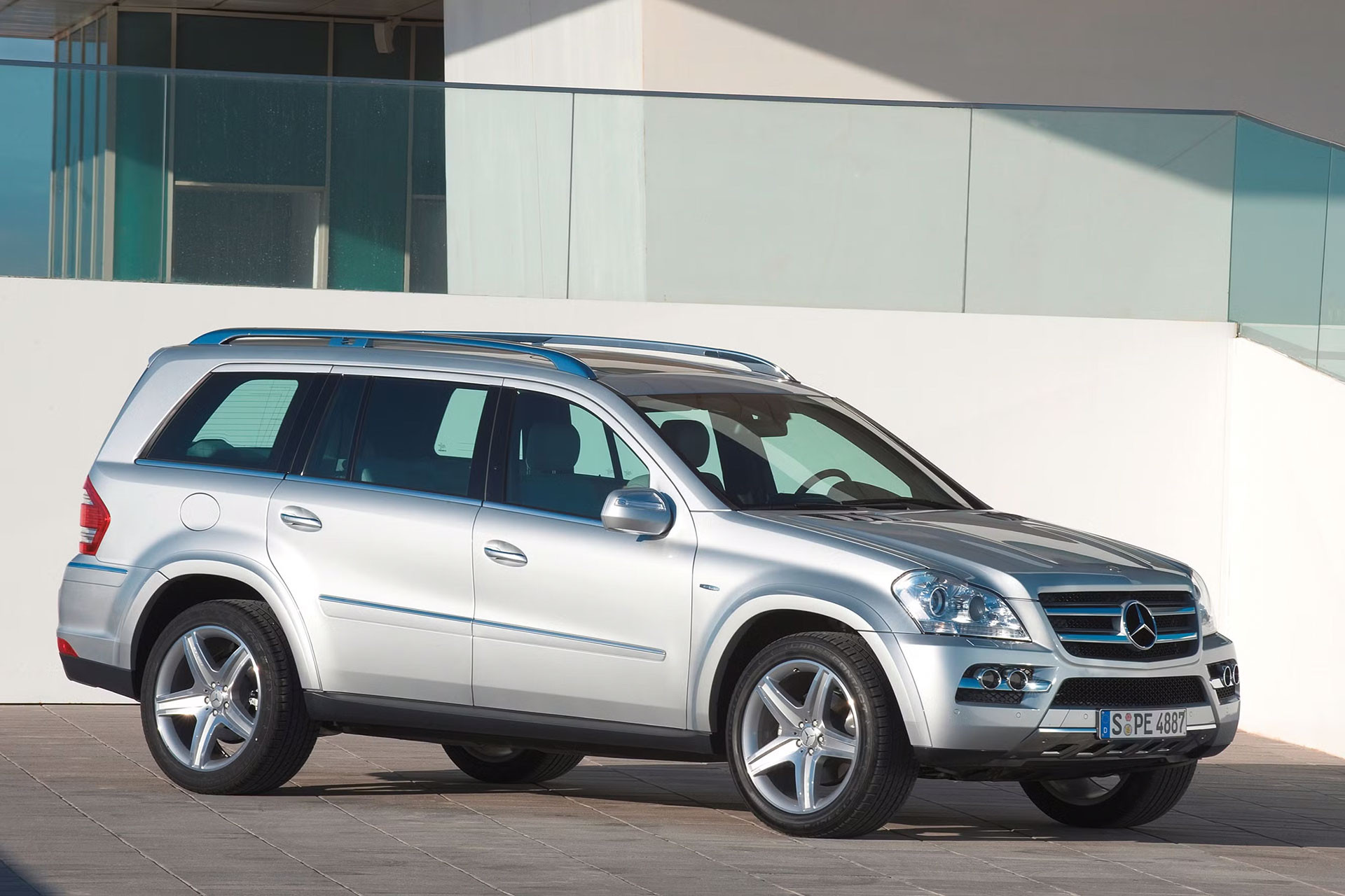 Mercedes Benz GL Class.jpg
