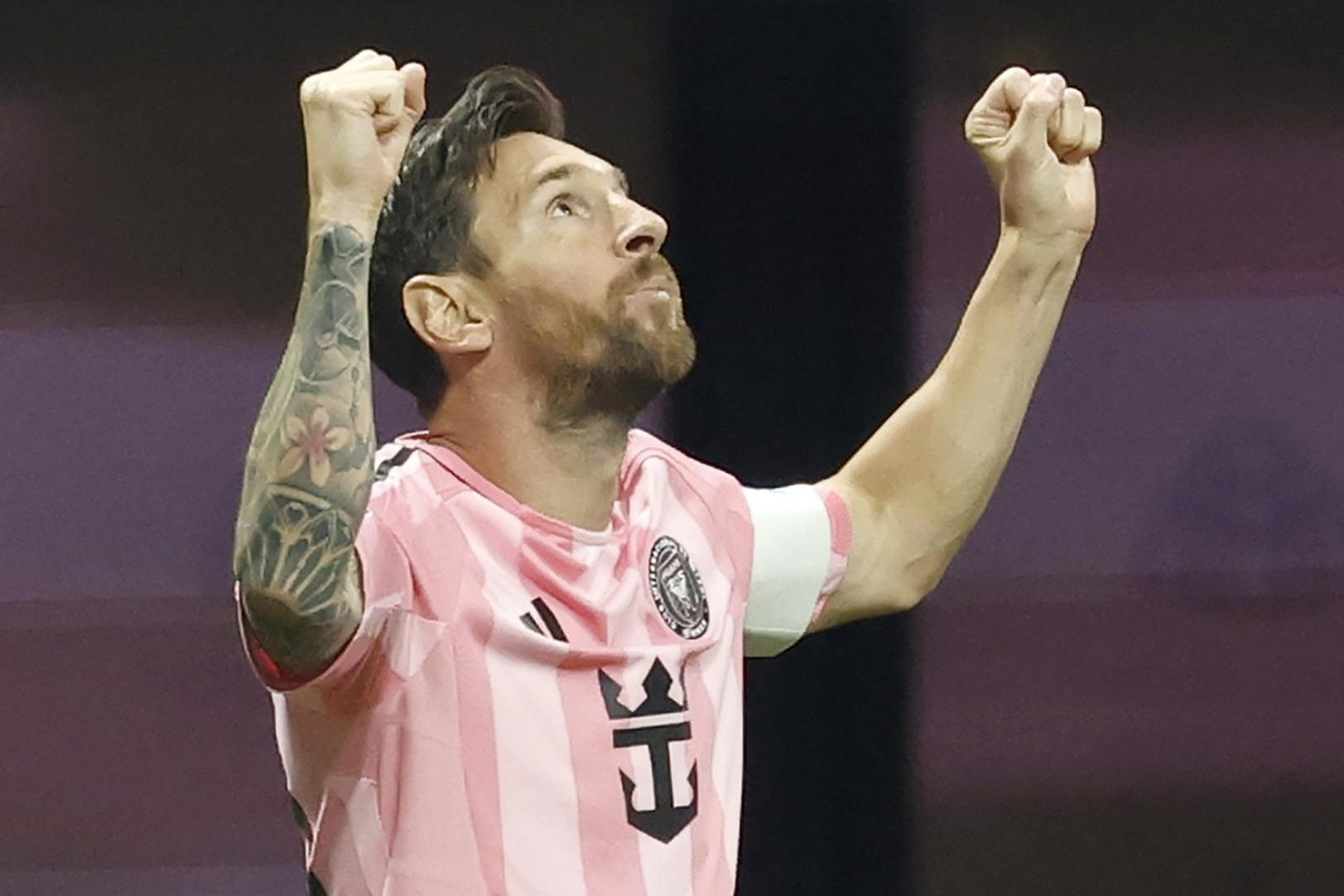 Messi giúp Inter Miami hạ Porto, chạm loạt kỷ lục FIFA Club World Cup