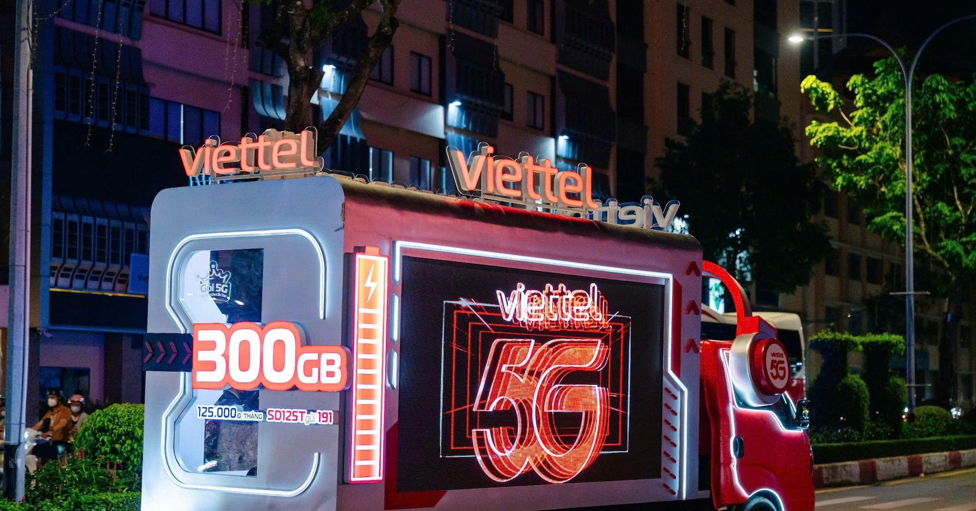 Viettel mang công nghệ 5G đến từng ngõ nhỏ miền Tây Nam Bộ