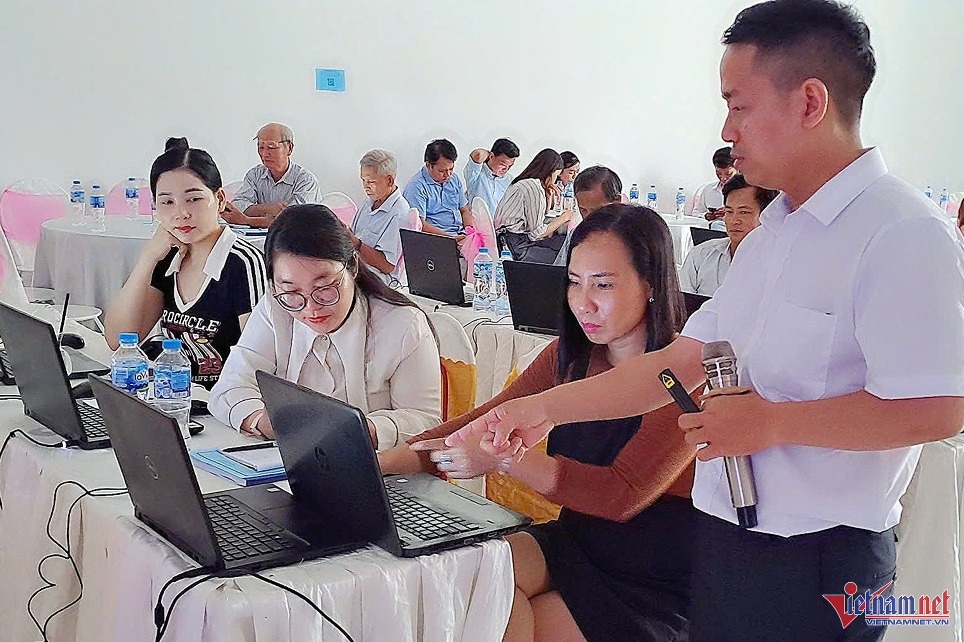 W-kinh te so Hau Giang 5 1.jpg