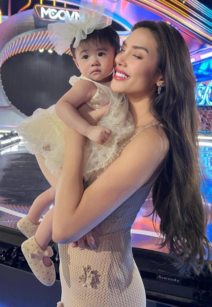 batch_vo hoang yen cosmo 2 175044008 2748 9862 1750440353.jpg