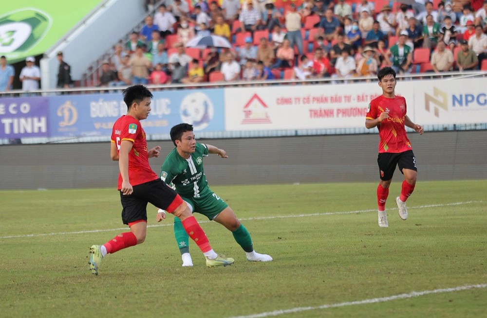 binh phuoc vs long an 2.jpg