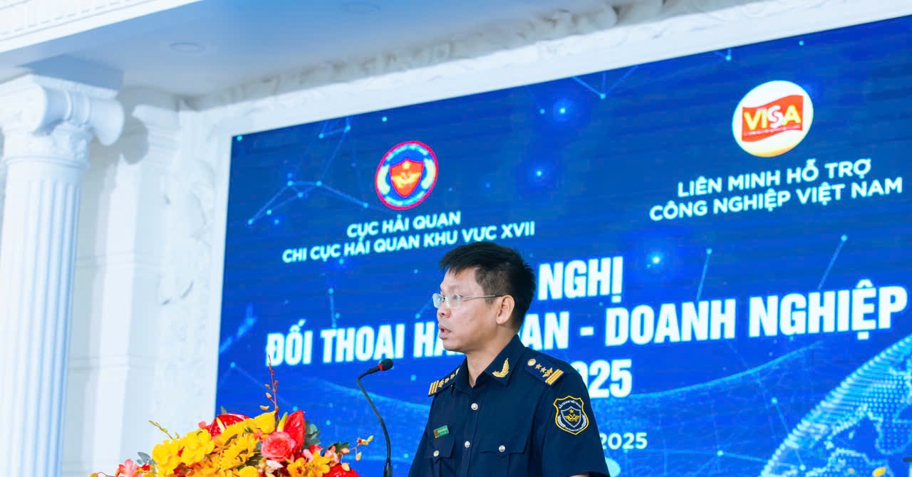 Hải quan khu vực XVII đối thoại cùng doanh nghiệp
