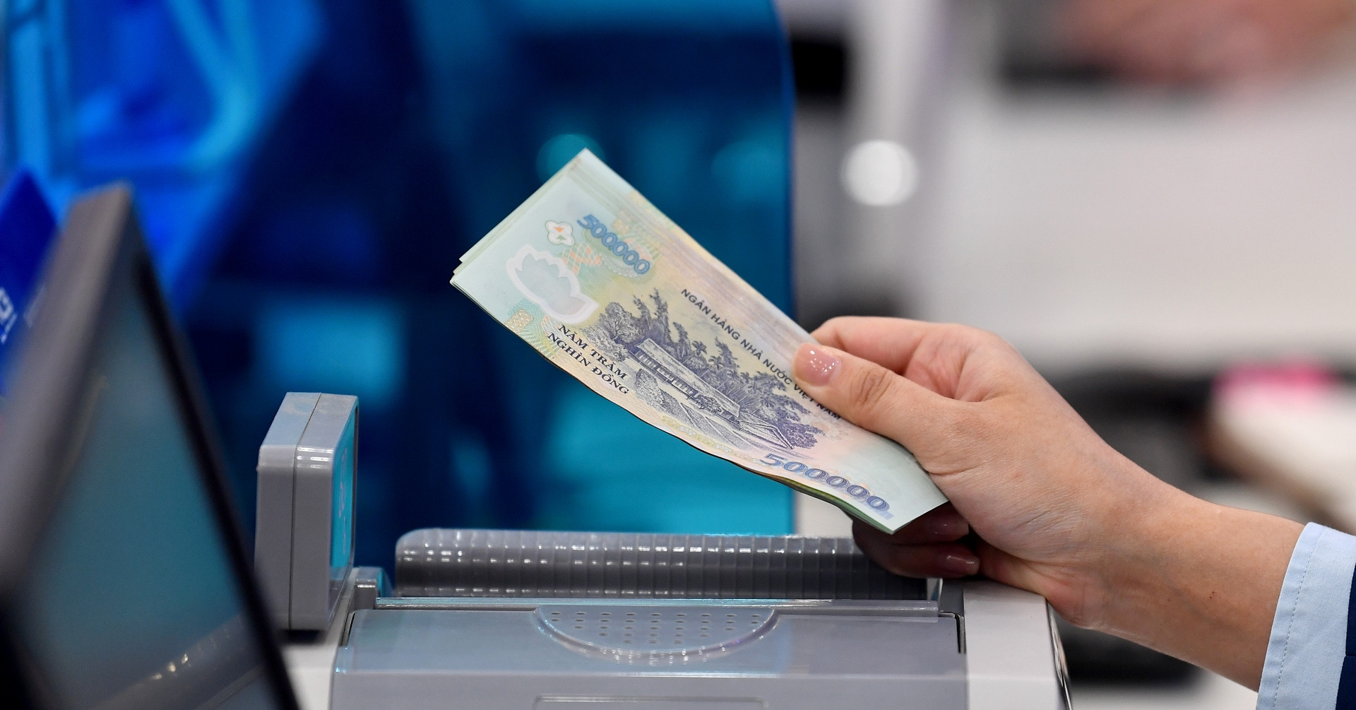 Lãi suất ngân hàng và cách tính lãi suất