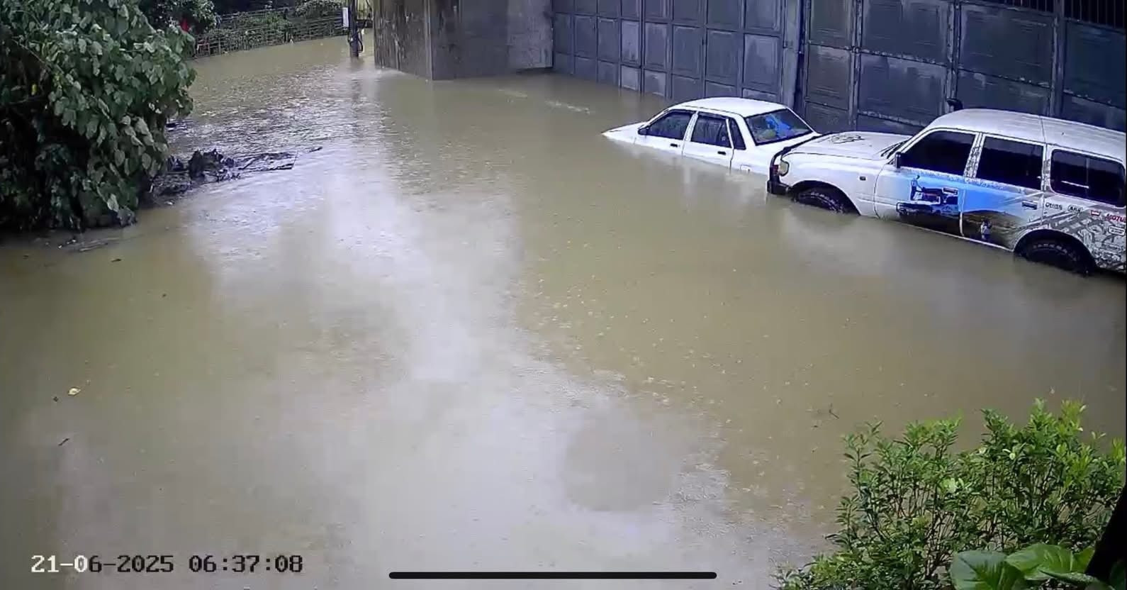 Mưa lớn kéo dài từ đêm trước chưa dứt, TP Thái ...