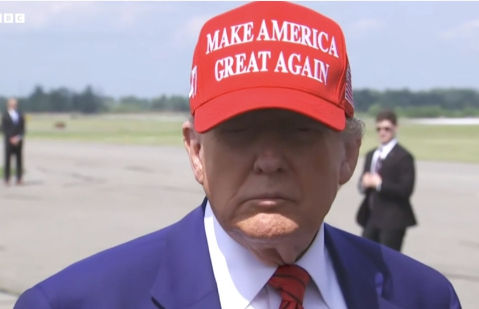 Ông Trump nói Israel đang thắng, hạ thấp nỗ lực ngoại giao của châu Âu