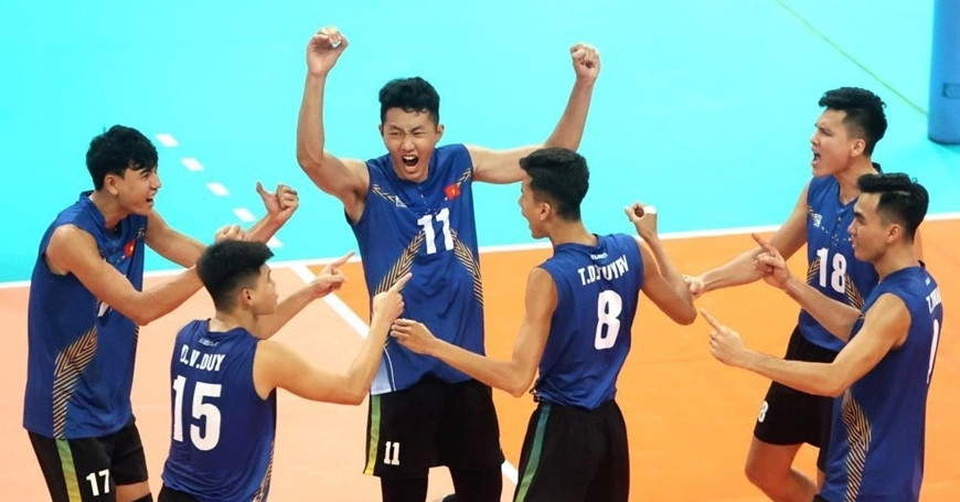 Trực tiếp bóng chuyền nam Việt Nam 1-1 Qatar: Set 1 kinh điển