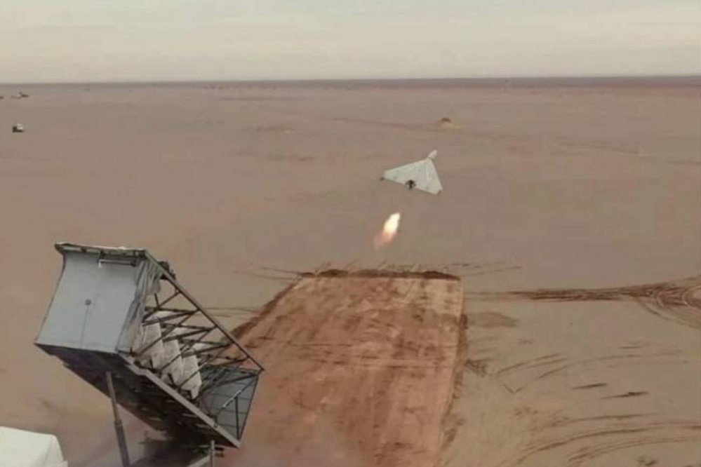 Video tiêm kích F-16 Israel dùng tên lửa bắn nổ UAV Shahed-136 của Iran