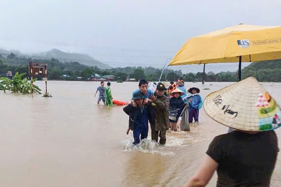 Bắc Bộ mưa lớn, Thủ tướng yêu cầu quân đội, công an sẵn sàng lực lượng cứu hộ