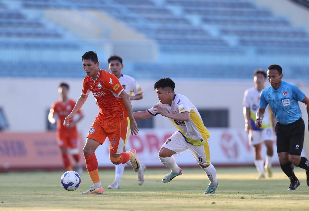 da nang vs slna 1.jpg