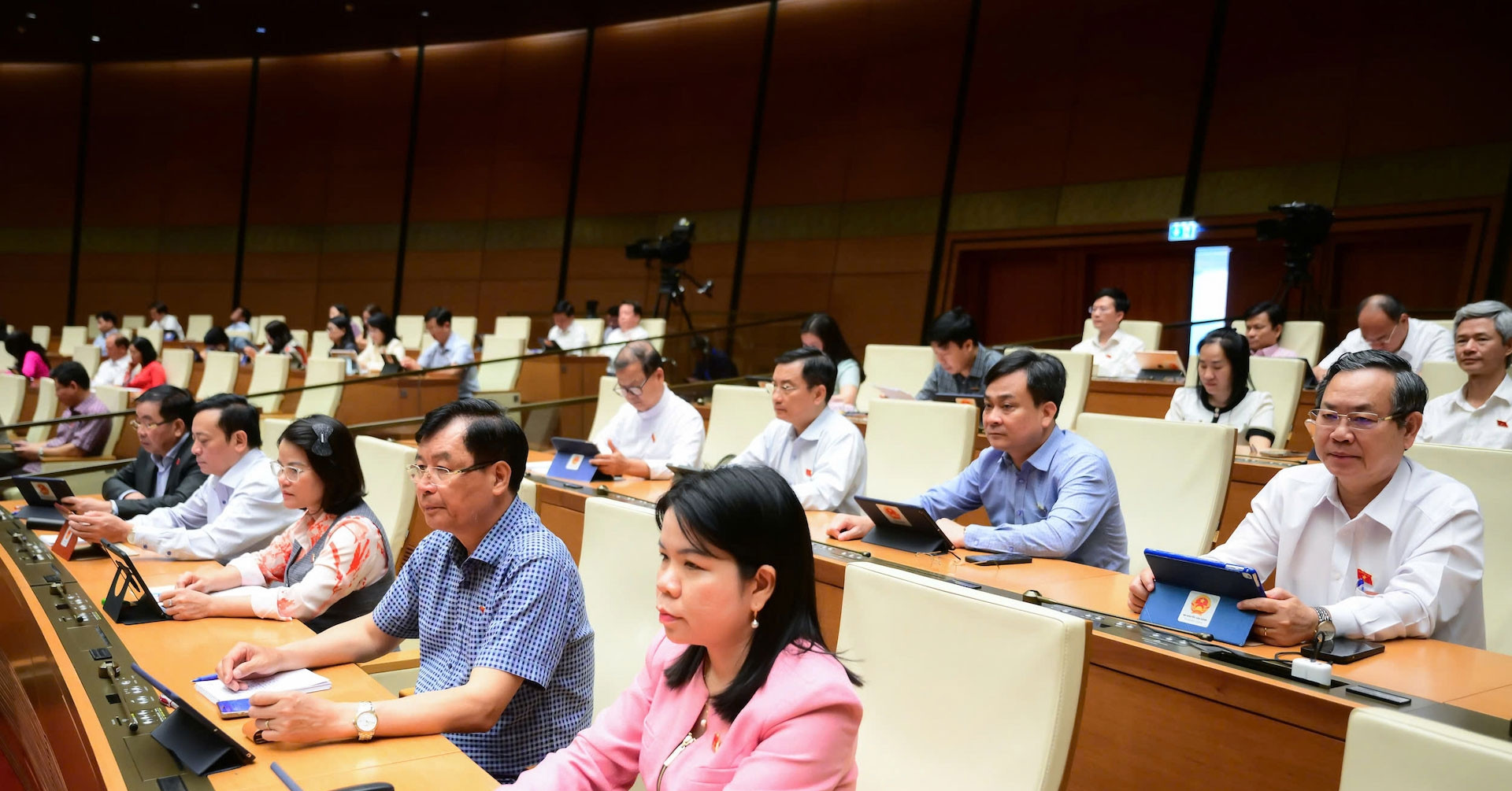 Giảm thuế thu nhập cá nhân – yêu cầu không thể chần chừ