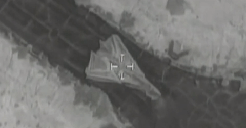 Iran dọa tấn công vũ khí nước ngoài gửi tới Israel, 3 tiêm kích F-14 bị phá hủy