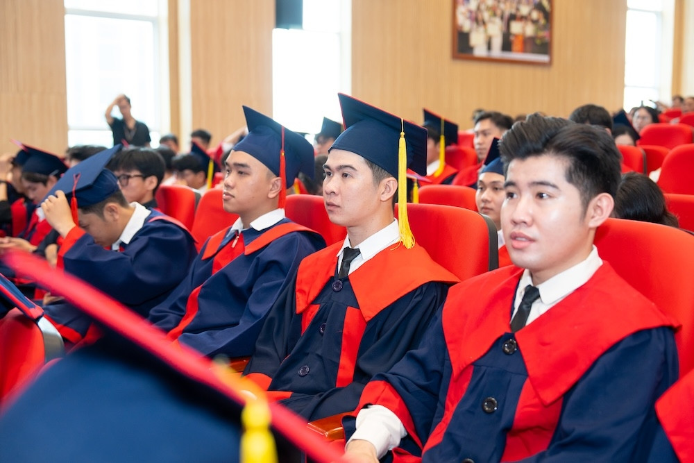 Trường đại học 'siết' văn hoá ứng xử trên mạng xã hội của sinh viên